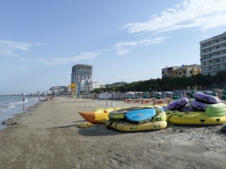 Aldom Apartments Durrës Exteriör bild